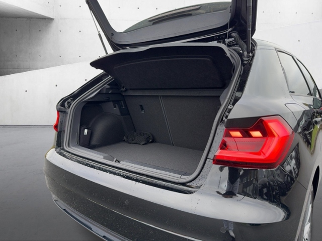 A1 Sportback 30 TFSI advanced+Led+Sport Sitz+Rüc