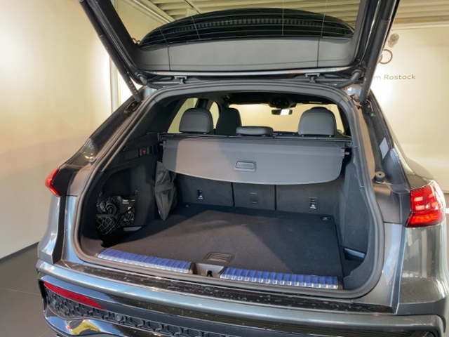 Q5 SUV TDI quattro 150 kW S tronic +Ahk+Ex Schwa