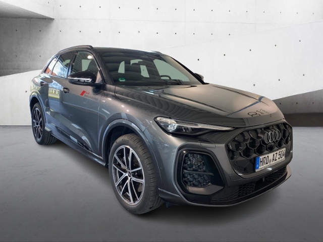 Q5 SUV TDI quattro 150 kW S tronic +Ahk+Ex Schwa
