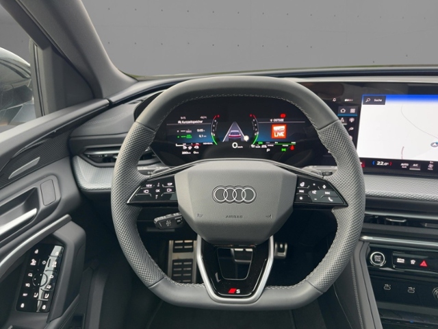 Q5 SUV e-hybrid quattro 270kw+AHK+Pano+Tech Pro+