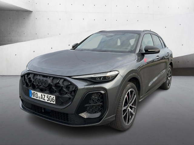Q5 SUV e-hybrid quattro 270kw+AHK+Pano+Tech Pro+