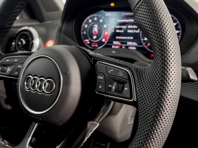 SQ2 2.0 TFSI Quattro S-Line+Navi+Matrix+Ahk+Virt