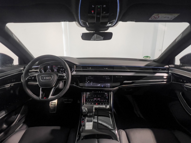 A8 50 TDI quattro tiptronic+Allradlenkung+B&O+Hu