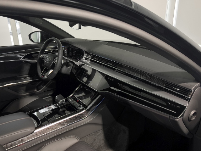 A8 50 TDI quattro tiptronic+Allradlenkung+B&O+Hu
