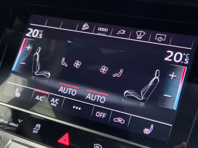 Q8 Sportback 55 e-tron Quattro S-Line+Navi+Matri