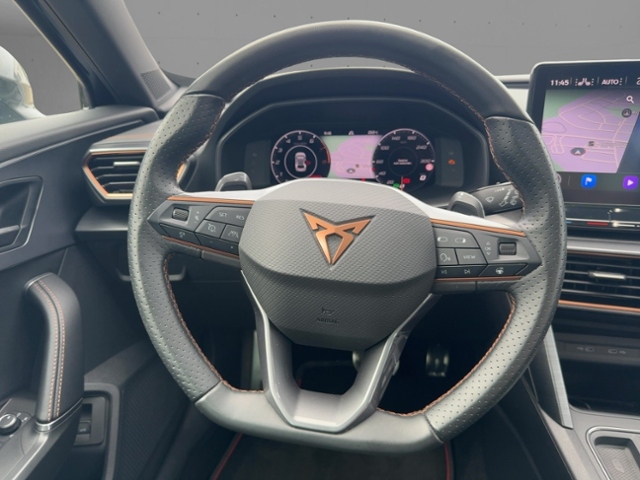 Formentor 1.5 TSI+NAVI+LED+AHK+PANO+TOP VIEW+FUL