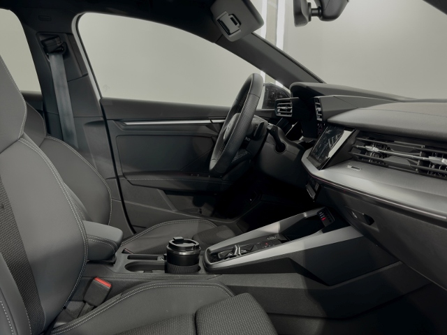 A3 Sportback S line 35 TDI S tronic+Led+Business