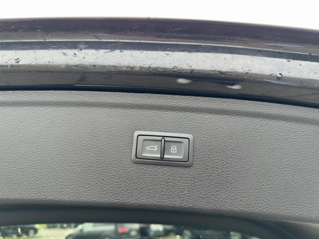 Q5 40 TFSI Quattro S-Line+Navi+Matrix+Virt Cock+