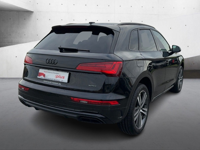 Q5 40 TFSI Quattro S-Line+Navi+Matrix+Virt Cock+