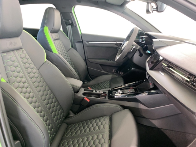 RS3 Limousine 2.5 TFSI Quattro 280 km/h+Navi+Mat