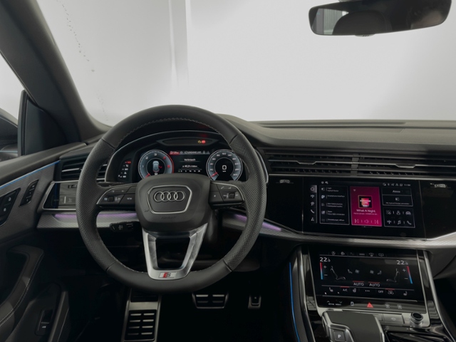 Q8 50 TDI Quattro S-Line+Navi+Matrix+Ahk+B&O+Hea
