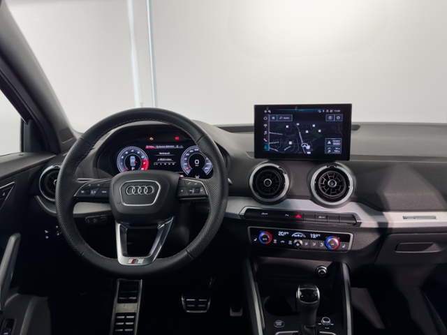 Q2 advanced 35 TFSI 110(150) kW(PS) S tronic+MMi