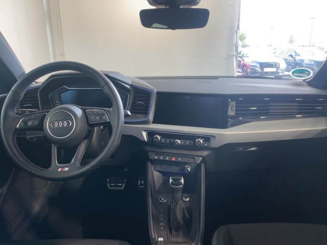 A1 Sportback 30 TFSI S tronic S-Line+Navi+Led+Ka