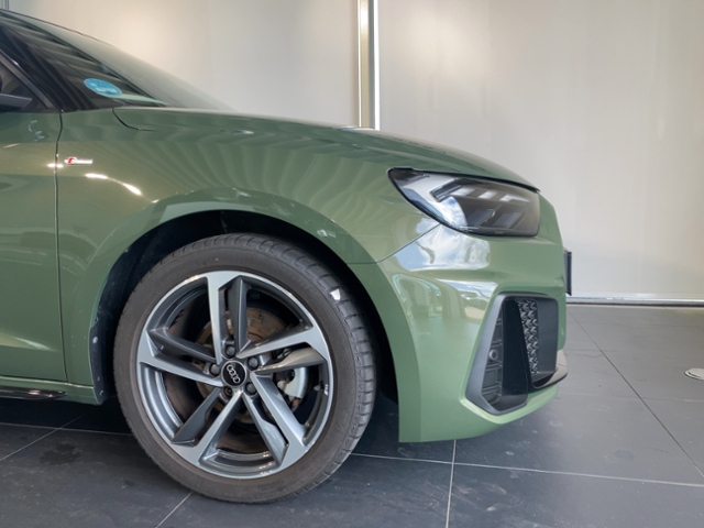 A1 Sportback 30 TFSI S tronic S-Line+Navi+Led+Ka