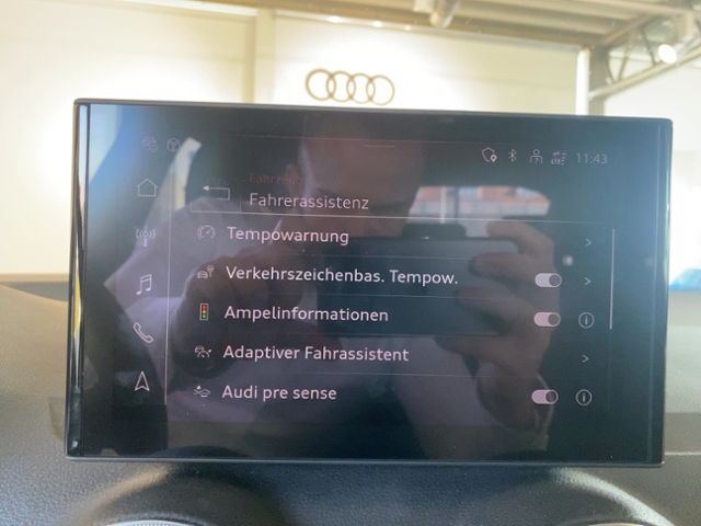 Q2 advanced 35 TFSI 110(150) kW(PS) S tronic+Ass