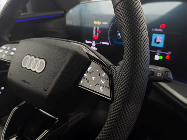 Q5 Sportback TDI quattro 150 kW S tronic+Ambient