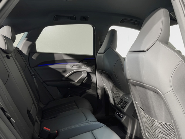 Q5 Sportback TDI quattro 150 kW S tronic+Ambient