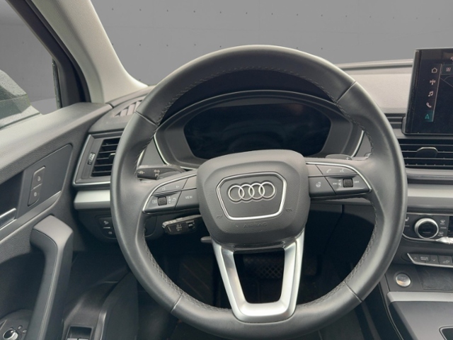 Q5 50 TFSI e Quattro+Navi+Matrix+Ahk+Top View+Vi