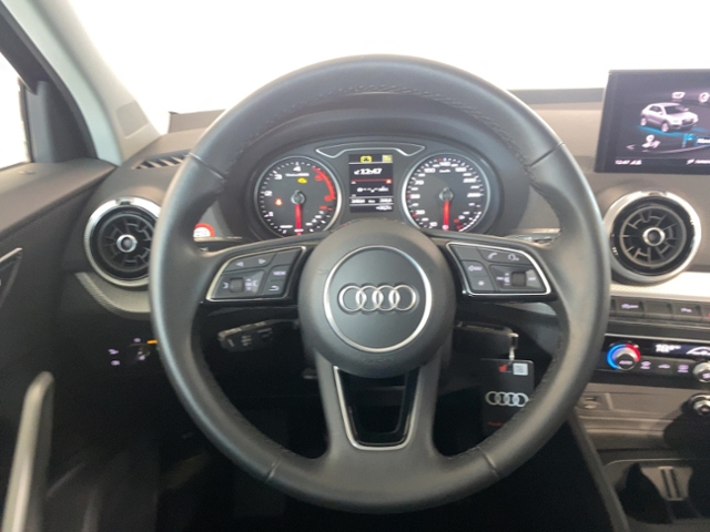Q2 30 TDI 6-Gang+Navi+Matrix+Ambiente+Kamera+Aps