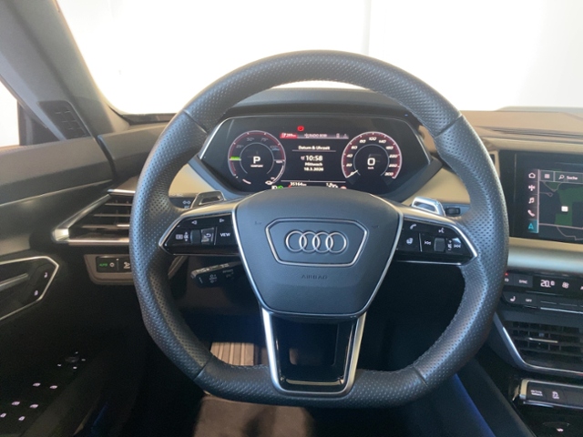 e-tron GT Quattro+Navi+Matrix+Head Up+B&O+Lhz+Am
