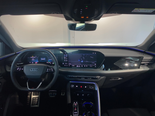 Q5 2.0 TFSI Quattro S-Line+Navi+Led+Ahk+Carplay+