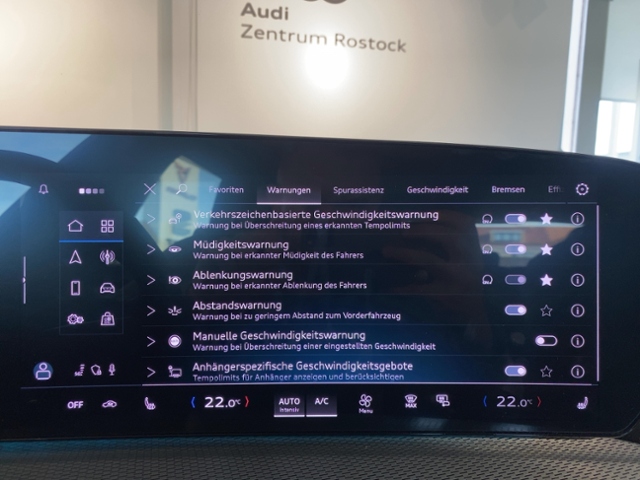 Q5 2.0 TFSI Quattro S-Line+Navi+Led+Ahk+Carplay+