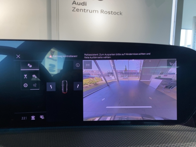 Q5 2.0 TFSI Quattro S-Line+Navi+Led+Ahk+Carplay+