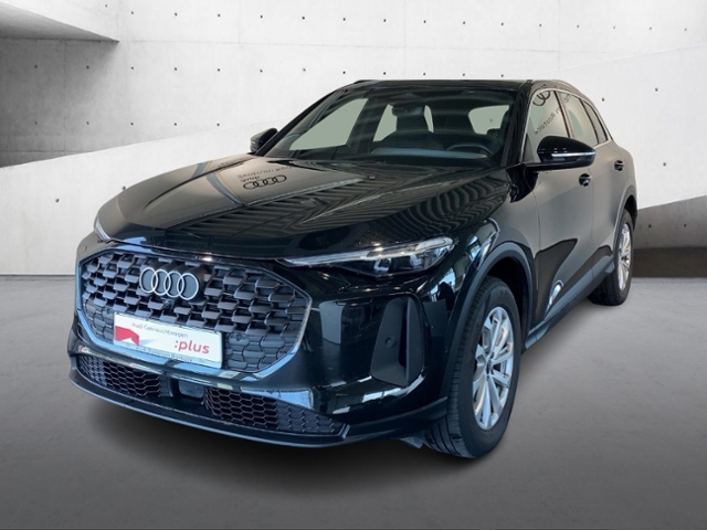 Q5 2.0 TFSI Quattro S-Line+Navi+Led+Ahk+Carplay+