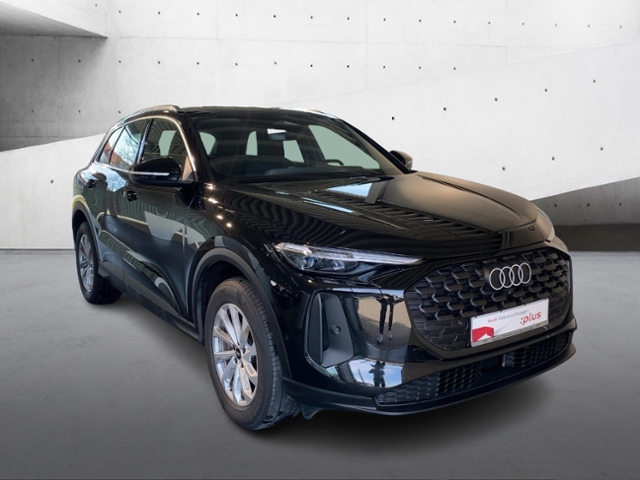 Q5 2.0 TFSI Quattro S-Line+Navi+Led+Ahk+Carplay+