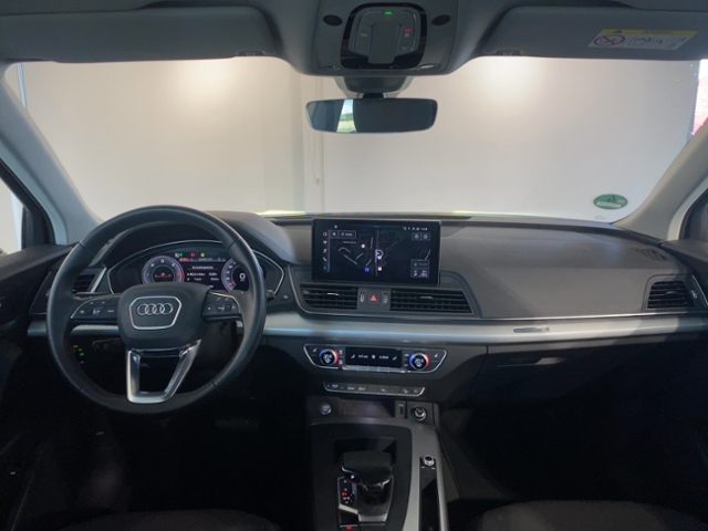 Q5 40 TDI Quattro+Navi+Matrix+Ahk+Virt Cock+Ambi