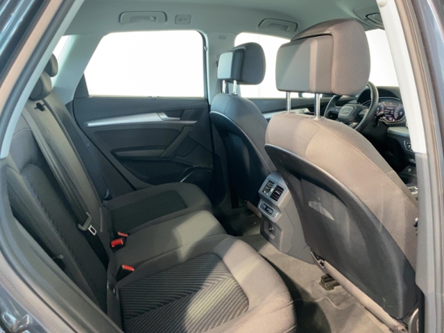 Q5 40 TDI Quattro+Navi+Matrix+Ahk+Virt Cock+Ambi