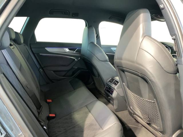 RS6 Avant 4.0 TFSI Quattro+Navi+Led+Ahk+Head Up+