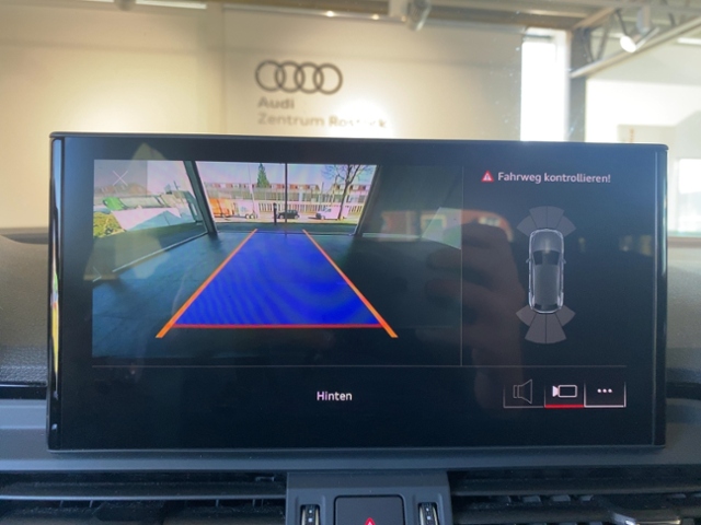 Q5 40 TDI Quattro S-Line+Navi+Matrix+Ahk+Ambient