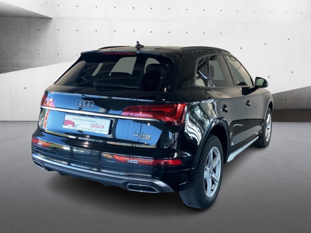 Q5 40 TDI Quattro S-Line+Navi+Matrix+Ahk+Ambient