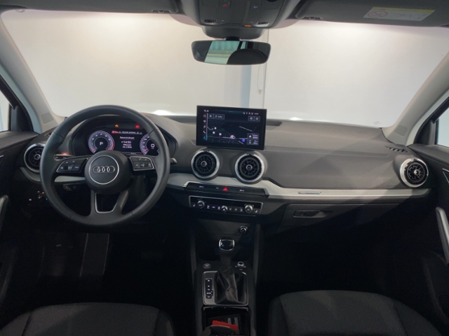 Q2 35 TFSI S tronic+Navi+Led+Ahk+Kamera+Virt Coc