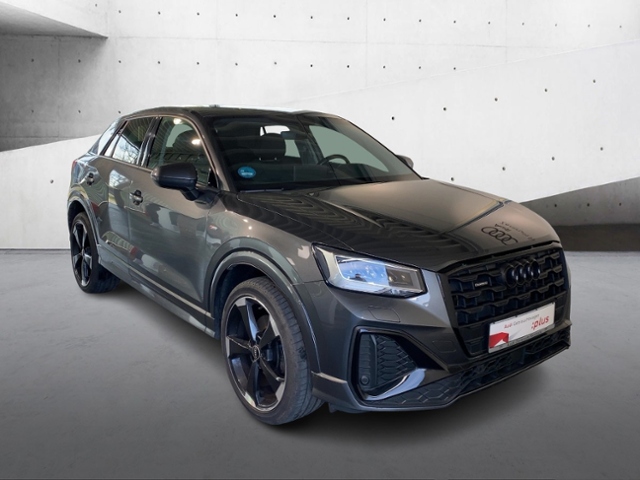 Q2 40 TFSI Quattro S-Line+Navi+Led+Kamera+Ambien