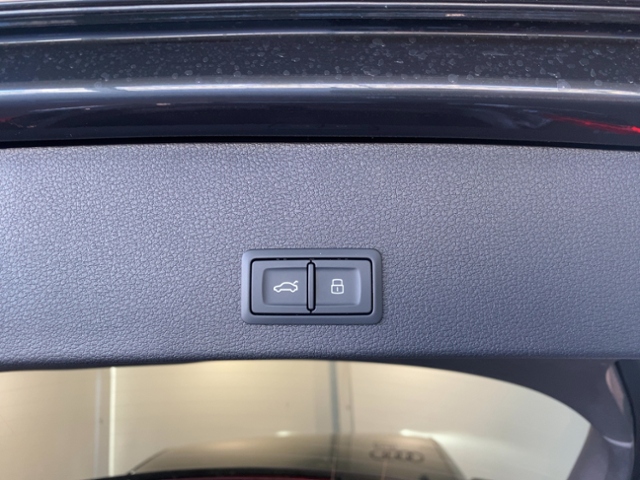 Q2 35 TFSI S tronic+Navi+Led+Ahk+Carplay+Tempo+K