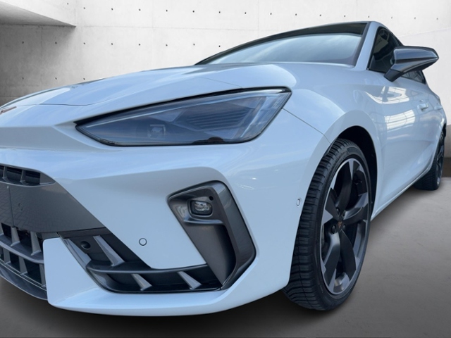 Leon 2.0 TDI+Navi+Led+Virt Cock+Ambiente+Kamera+