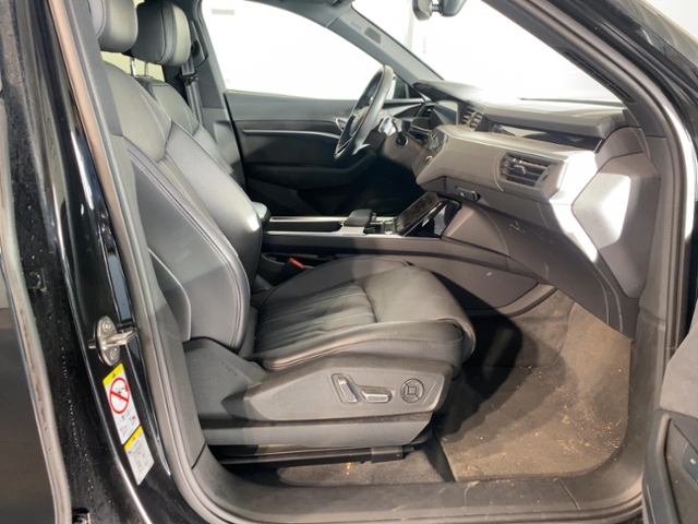 e-tron 55 Quattro S-Line+Navi+Led+Head Up+Top Vi