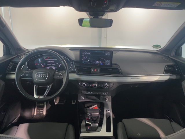 Q5 40 TDI Quattro S-Line+Navi+Matrix+Ahk+Kamera+
