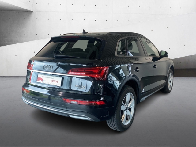 Q5 40 TDI Quattro S-Line+Navi+Matrix+Ahk+Kamera+