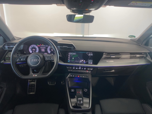 A3 Sportback e-tron 40 TFSI e S-Line+Navi+Matrix