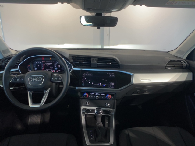 Q3 40 TFSI Quattro S tronic+Navi+Led+Carplay+Vir