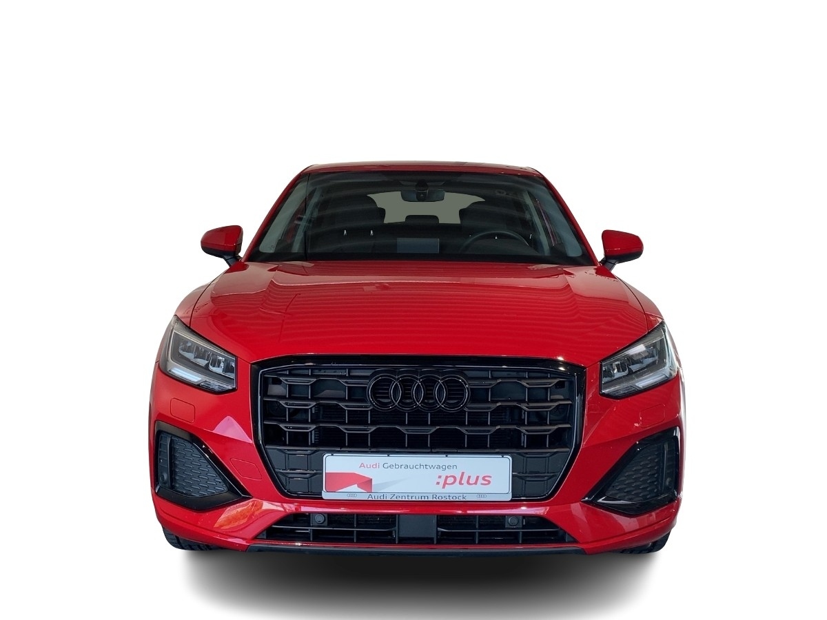 Q2 35 TFSI S tronic+Led+Carplay+Ambiente+Shz+Opt
