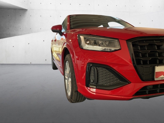 Q2 35 TFSI S tronic+Led+Carplay+Ambiente+Shz+Opt
