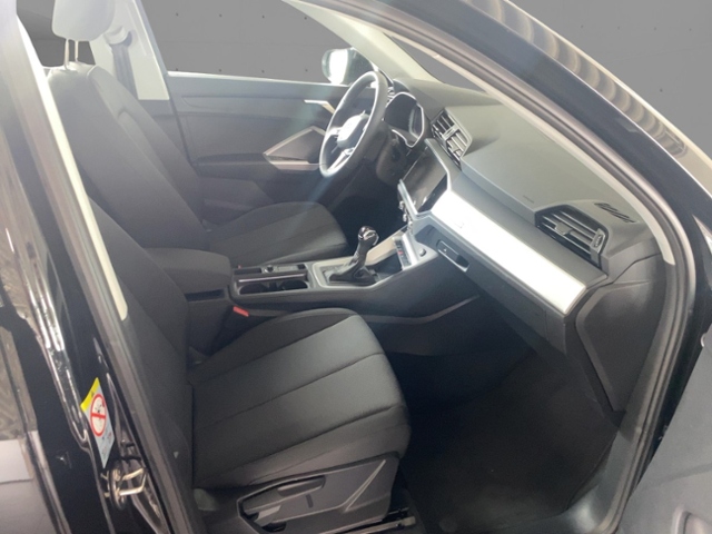 Q3 35 TFSI S tronic+Navi+Led+Virt Cock+Ambiente+