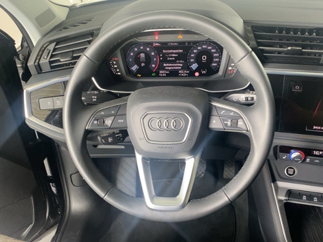 Q3 35 TFSI S tronic+Navi+Led+Virt Cock+Ambiente+