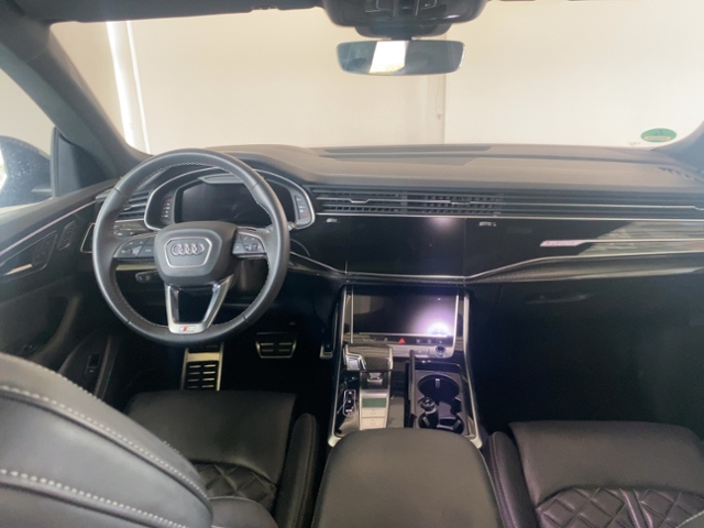 SQ8 4.0 TFSI Quattro Competition+Navi+Matrix+Ahk