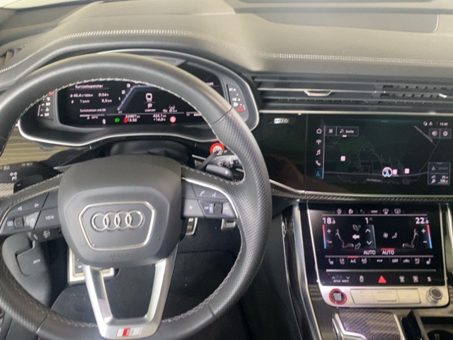 SQ8 4.0 TFSI Quattro Competition+Navi+Matrix+Ahk