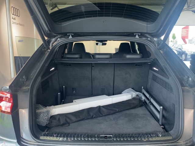 SQ8 4.0 TFSI Quattro Competition+Navi+Matrix+Ahk